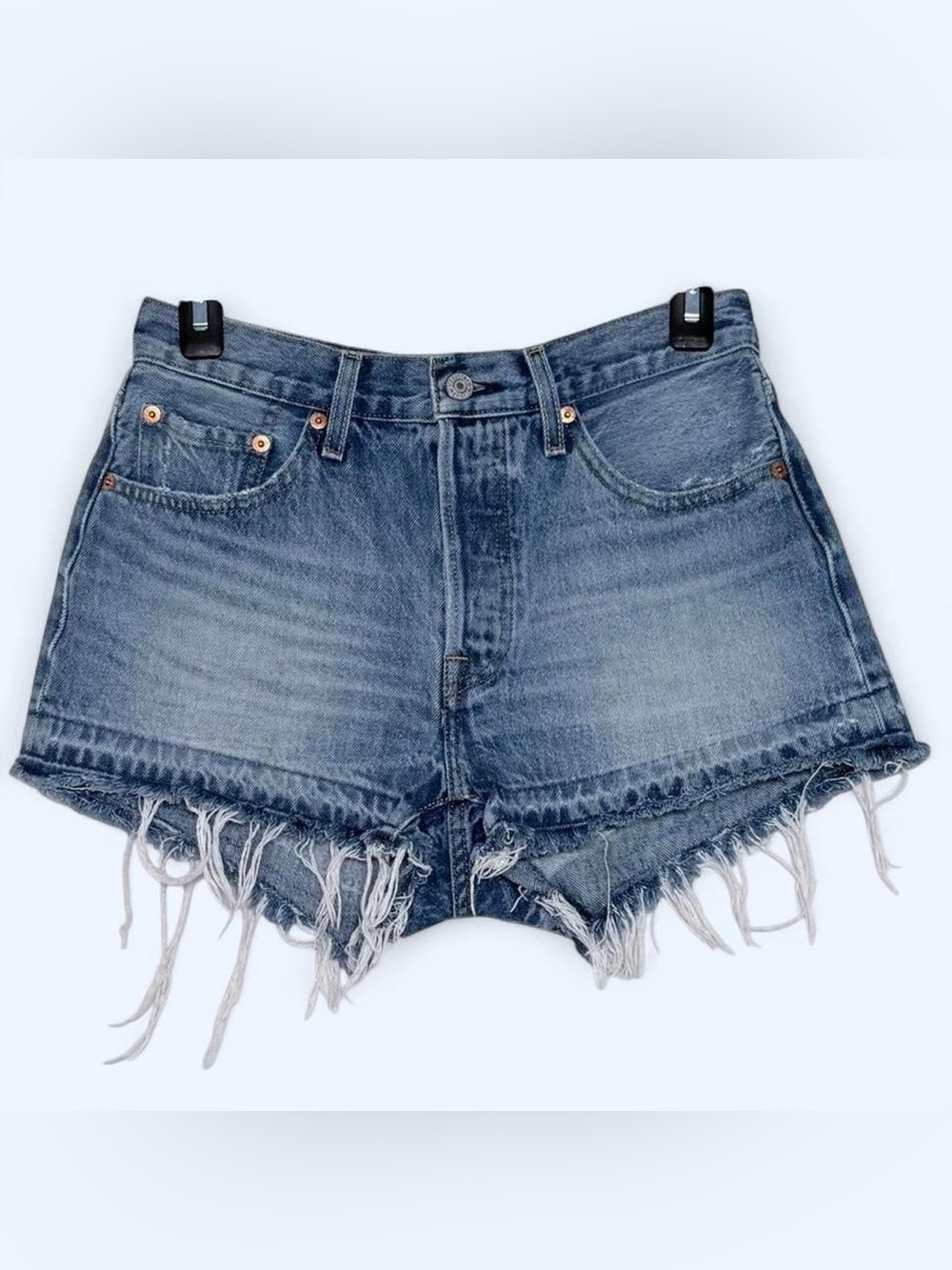 W26 Levi’s 501 High Rise Medium Wash Frayed Drop Hem Denim Cutoff Womens Shorts